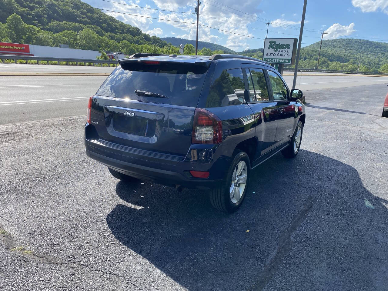 Used 2016 Jeep Compass Sport w/ Power Value Group AWD/4WD image 6