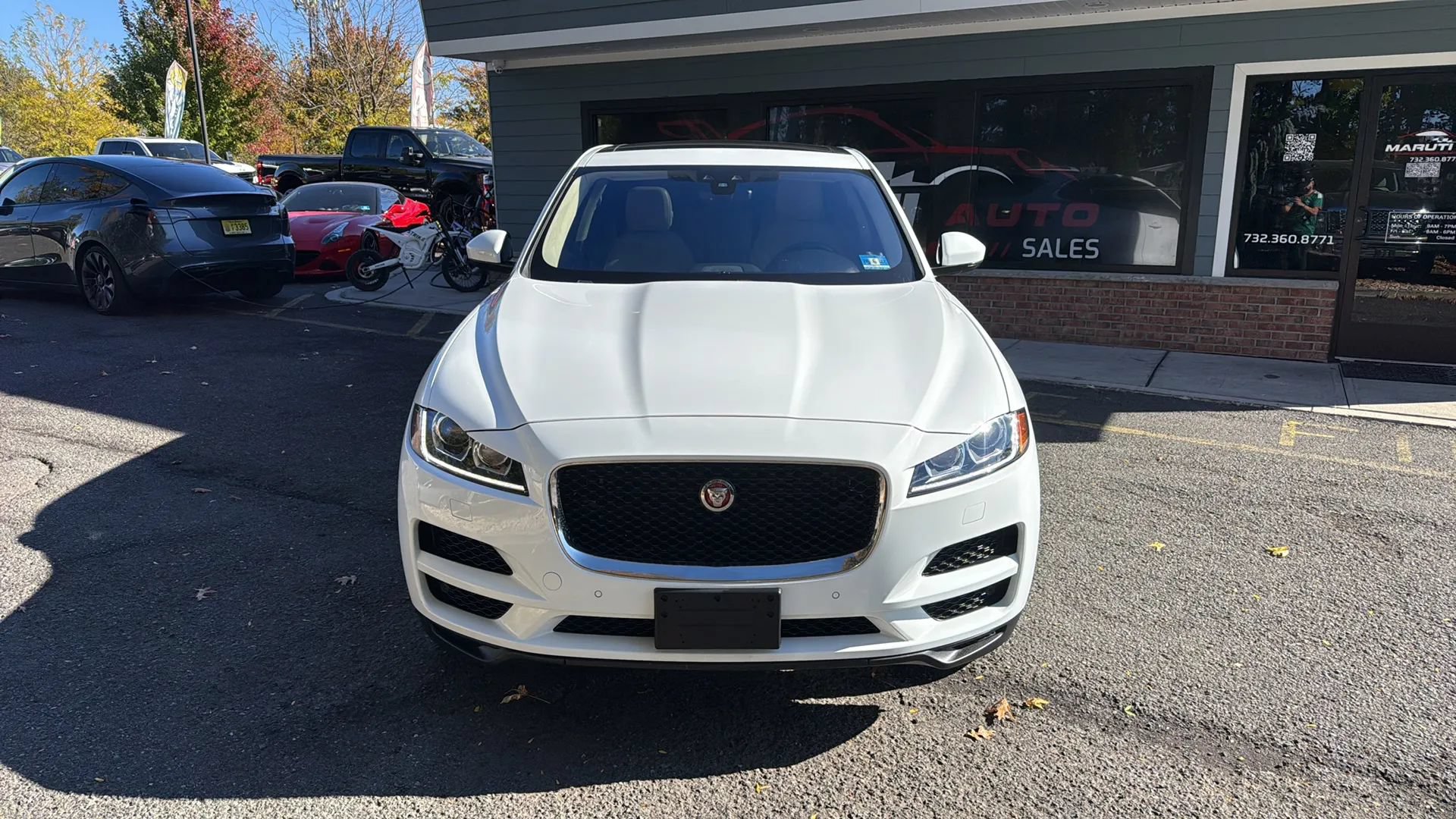 Used 2020 Jaguar F-PACE Premium AWD/4WD image 11