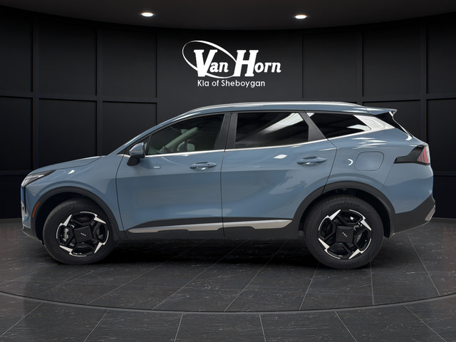 Used 2026 Kia Sportage EX AWD/4WD image 4