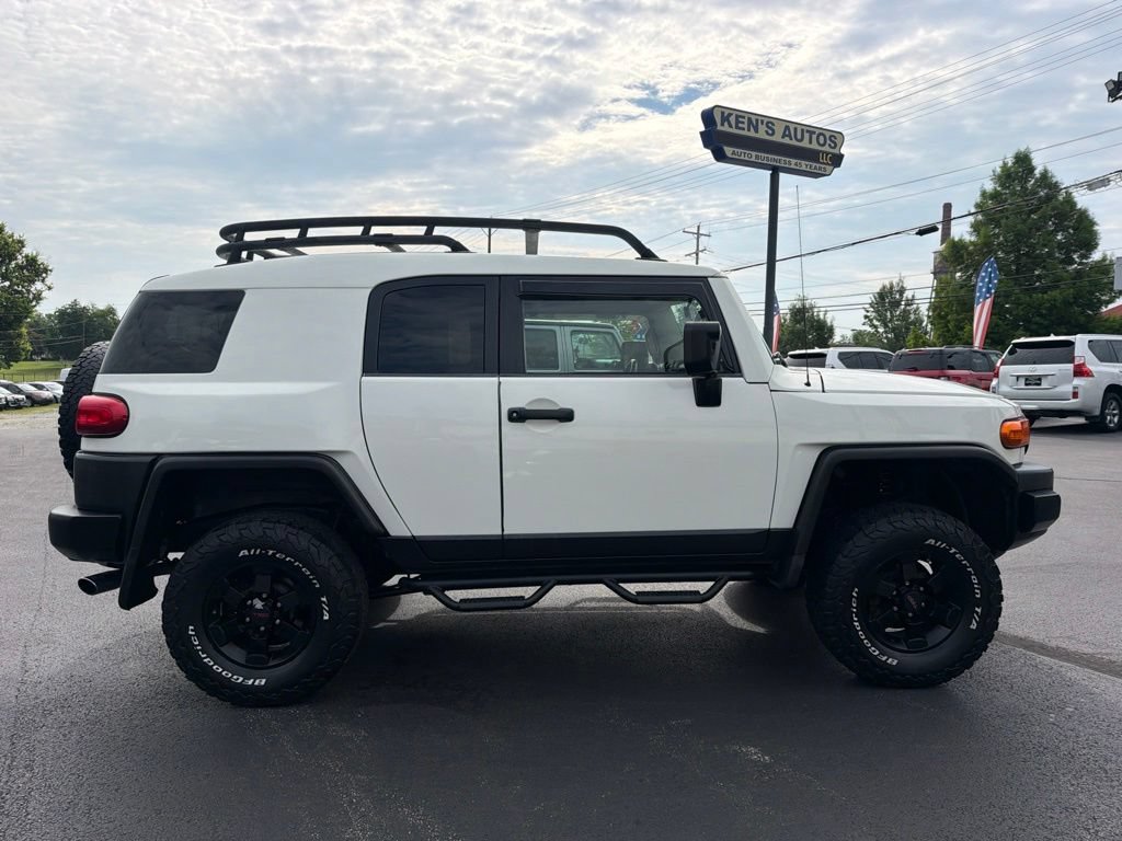 Used 2008 Toyota FJ Cruiser 4WD image 3