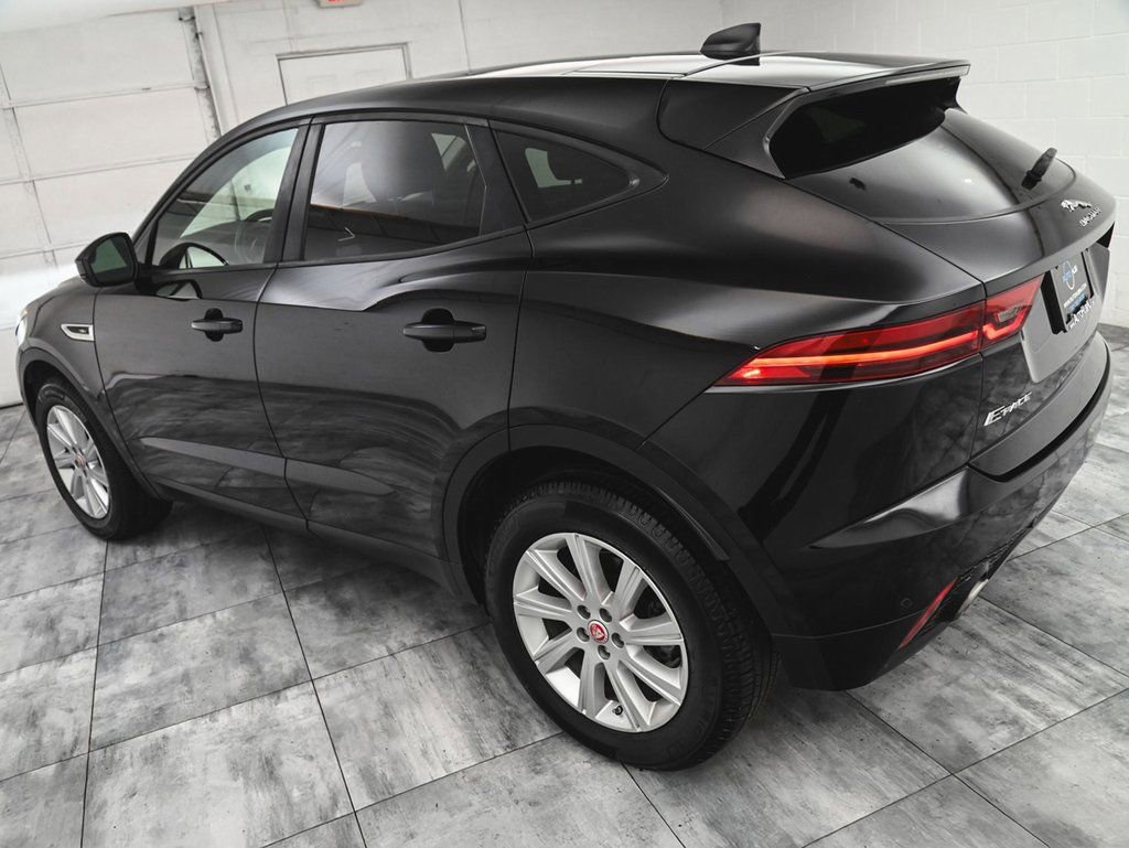 Used 2019 Jaguar E-PACE S image 4