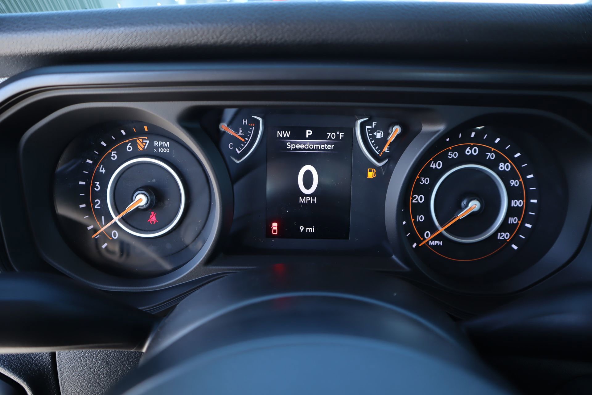 New 2026 Jeep Gladiator Sport AWD/4WD image 4