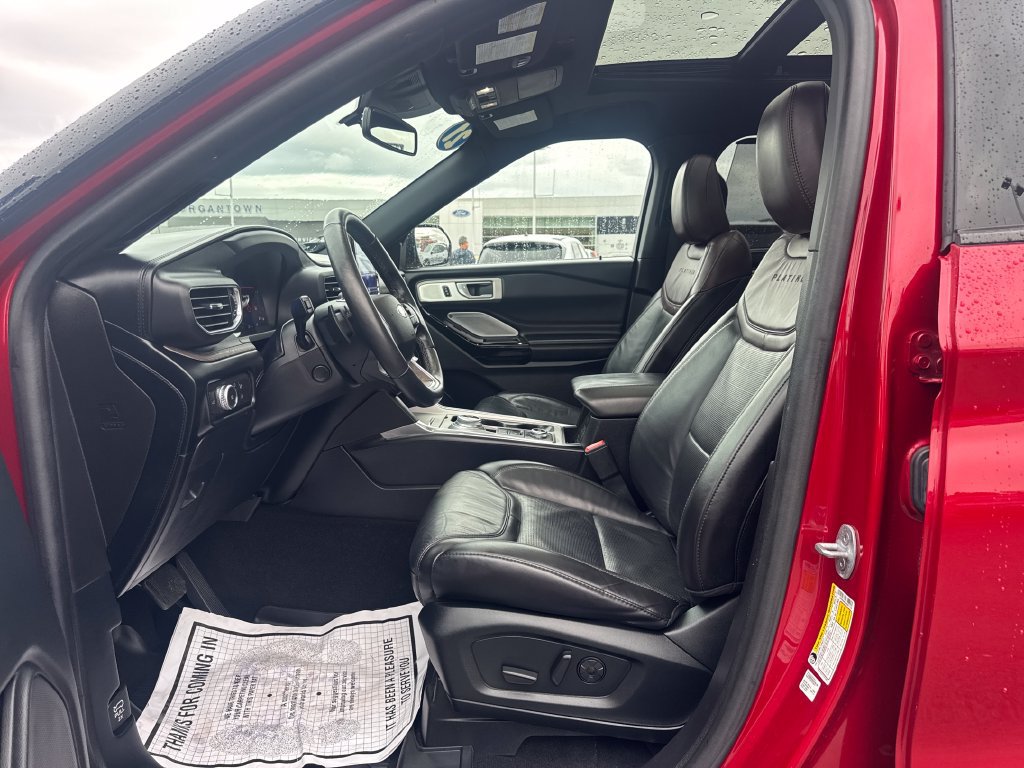 Used 2021 Ford Explorer Platinum w/ Equipment Group 601A AWD/4WD image 35