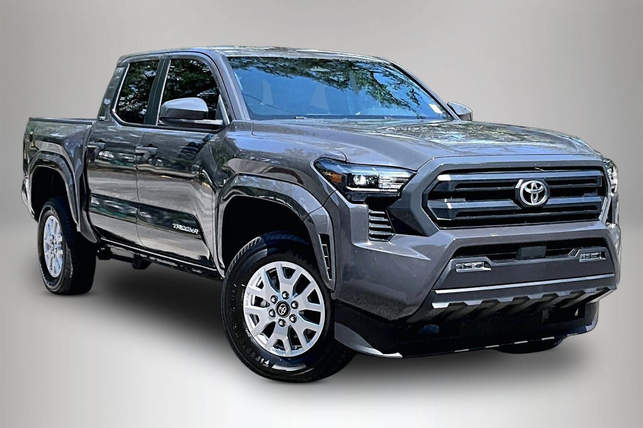 Used 2024 Toyota Tacoma SR5 RWD image 2