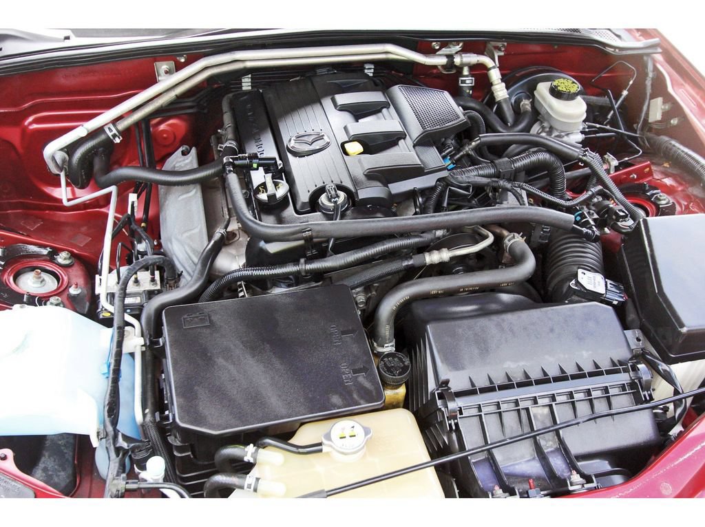 Used 2006 MAZDA MX-5 Miata RWD image 26
