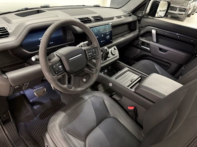 Used 2024 Land Rover Defender 110 Carpathian Edition AWD/4WD image 3