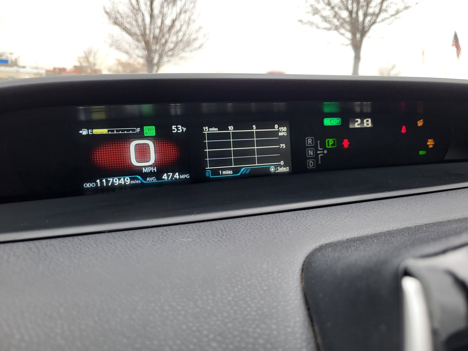 Used 2021 Toyota Prius XLE w/ Carpet Mat Package (TMS) image 9