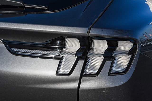 Used 2023 Ford Mustang Mach-E Premium image 9