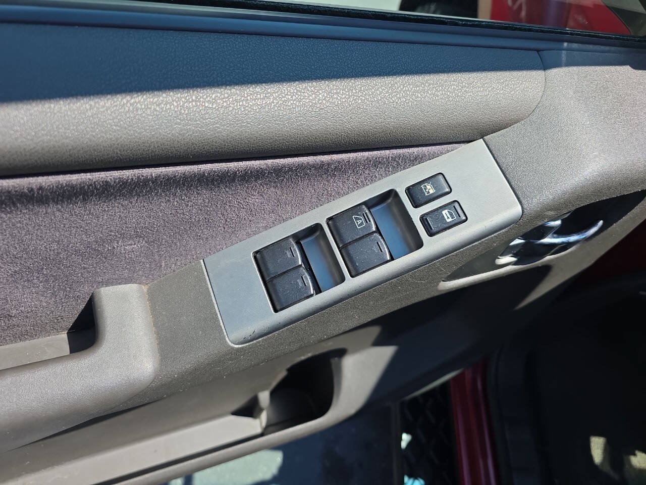 Used 2006 Nissan Pathfinder SE RWD image 13