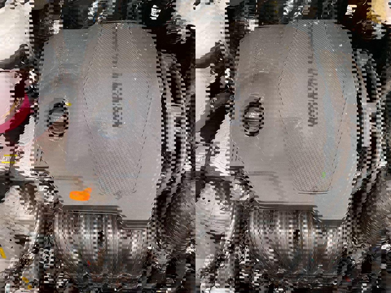 Certified 2025 Kia Sorento LX image 14