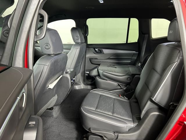 Used 2025 Buick Enclave Sport Touring w/ Power Package image 26