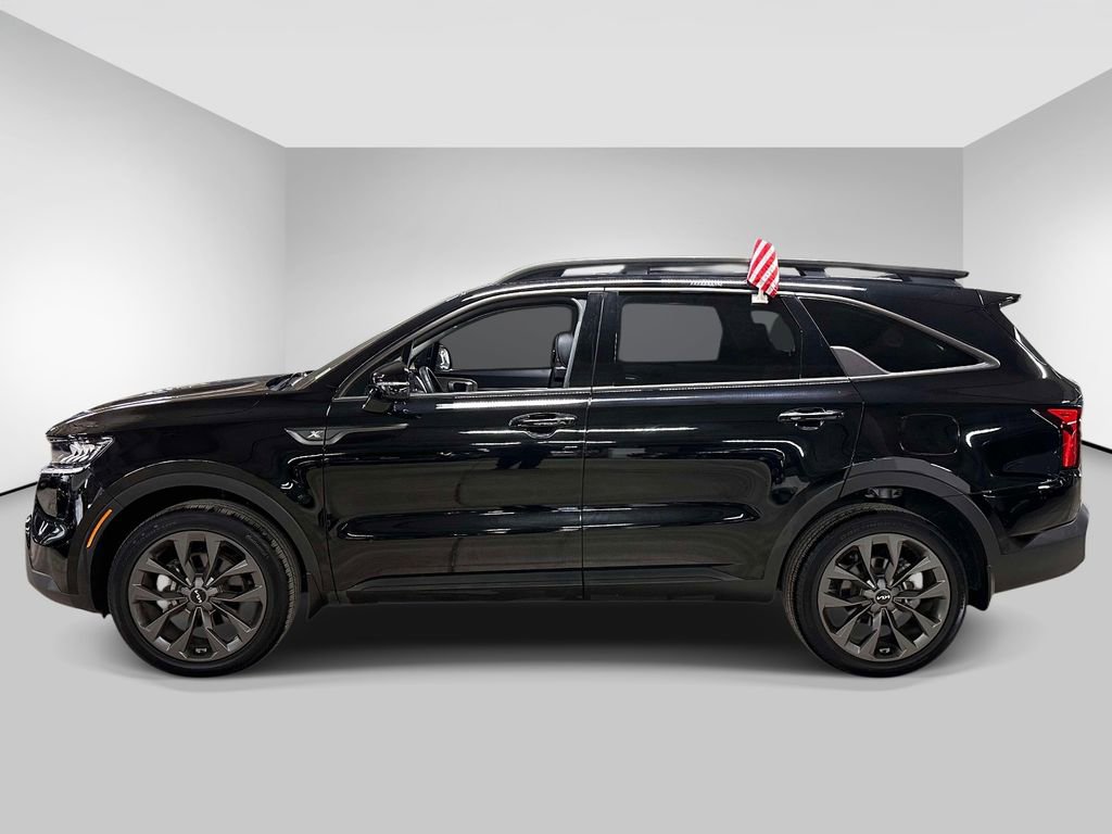 Used 2023 Kia Sorento X-Line EX image 2