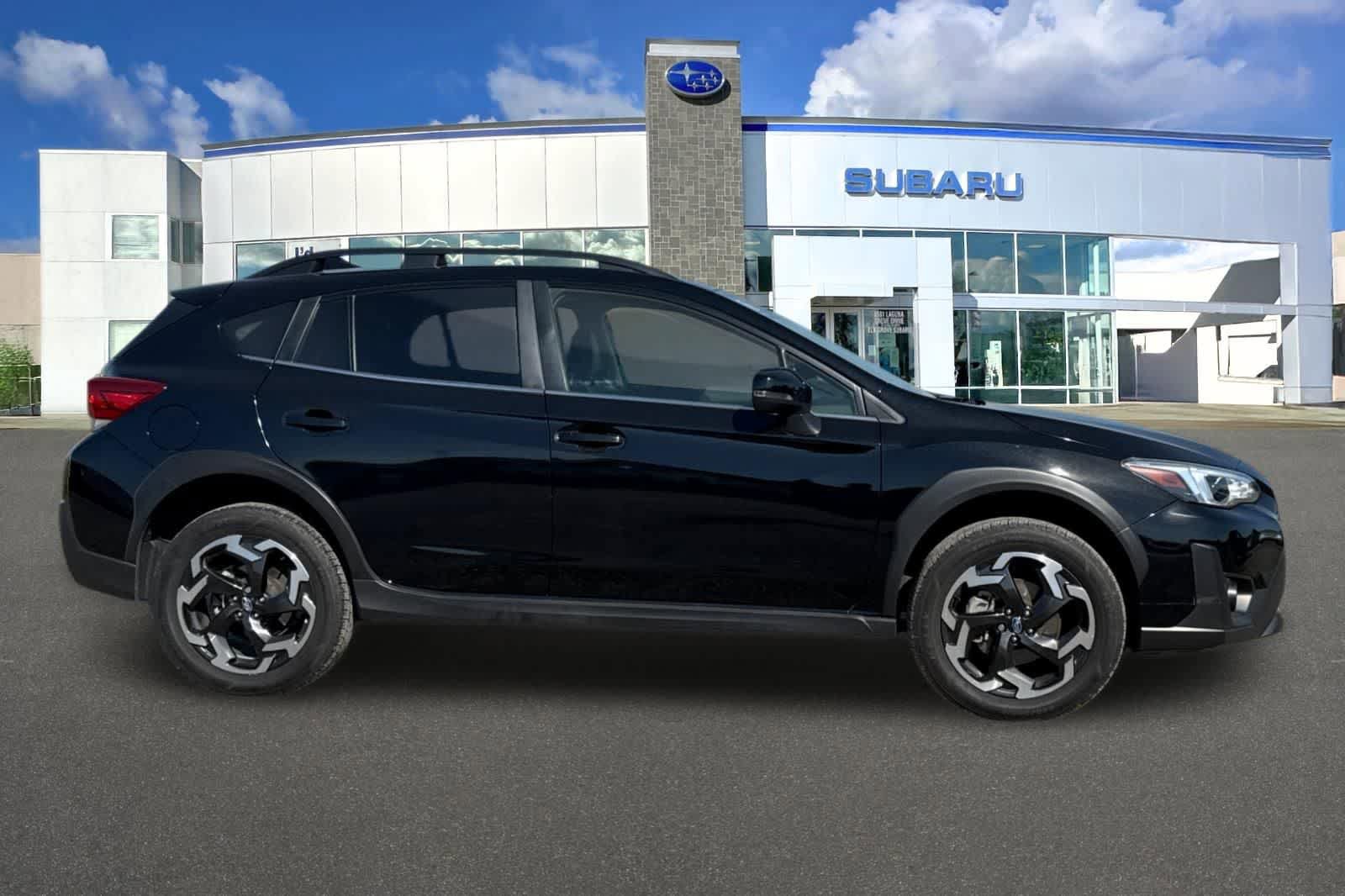 Used 2023 Subaru Crosstrek 2.5i Limited AWD/4WD image 6