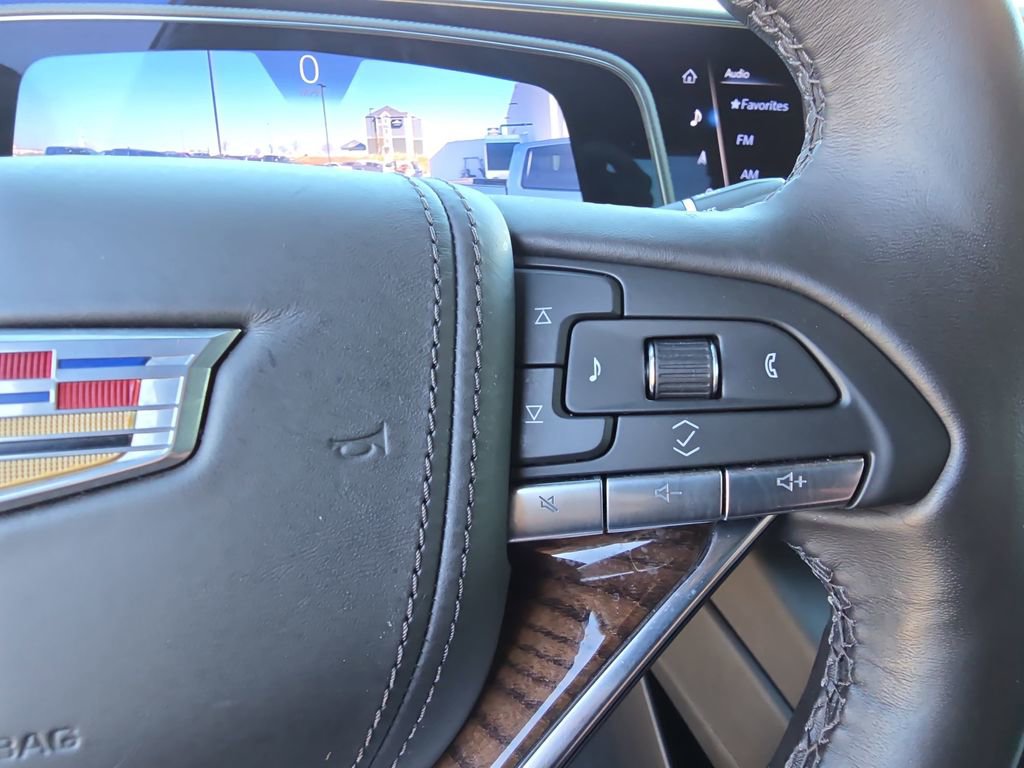 Used 2022 Cadillac Escalade Premium Luxury Platinum image 19