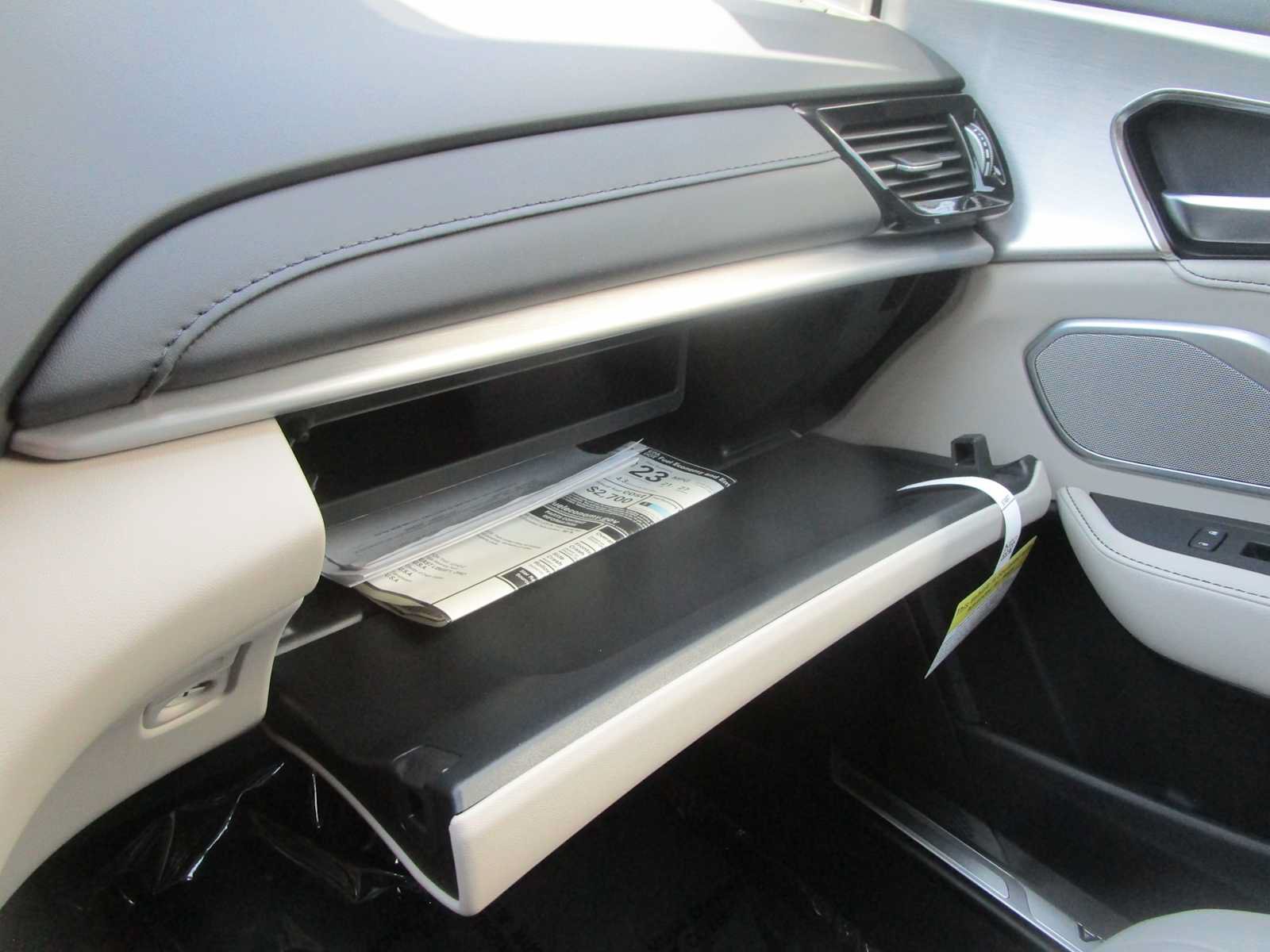 Certified 2026 Acura RDX SH-AWD w/ Technology Package image 27