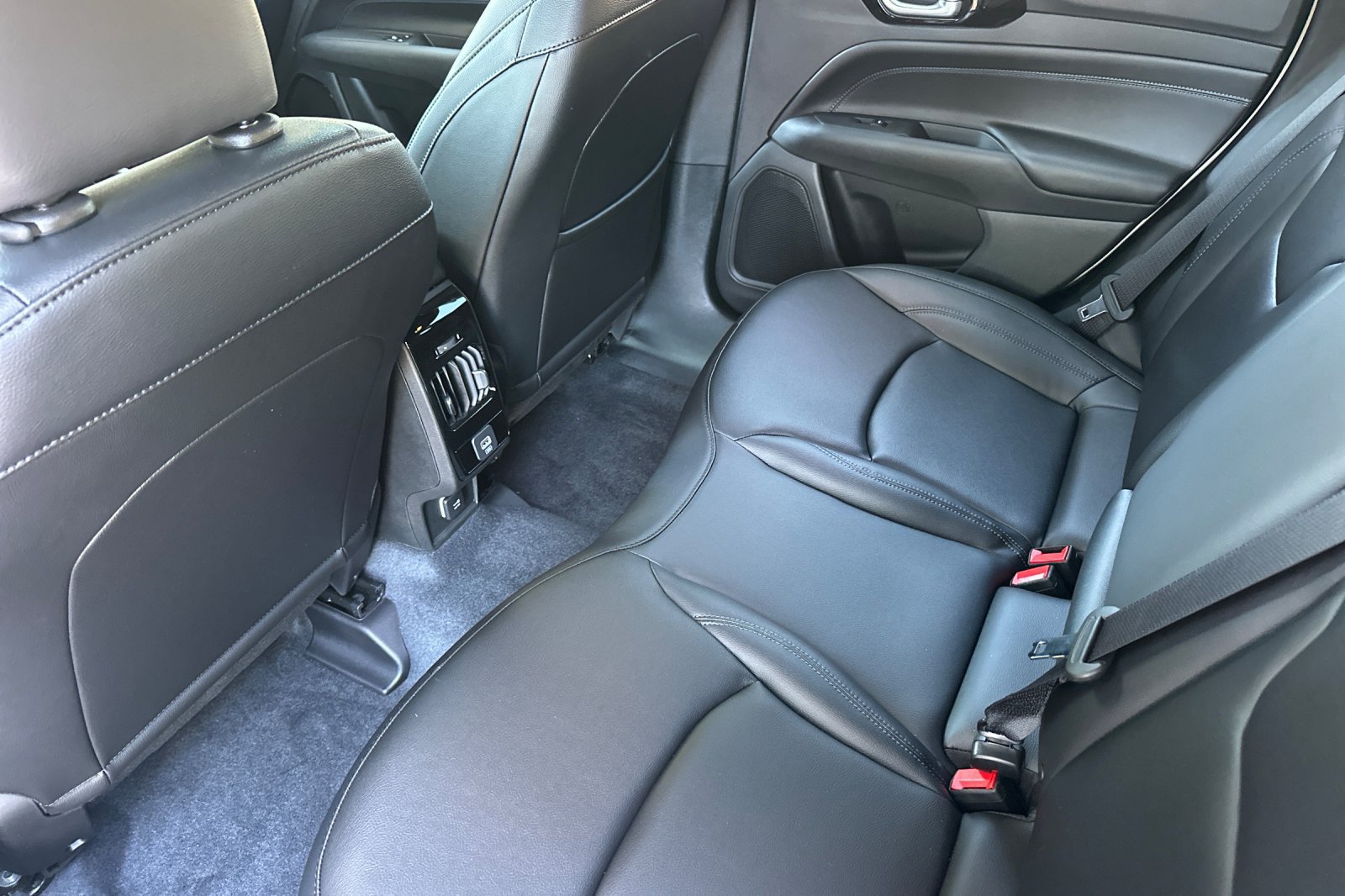New 2026 Jeep Compass Limited AWD/4WD image 11