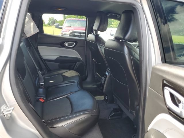 Used 2023 Jeep Compass Limited AWD/4WD image 22