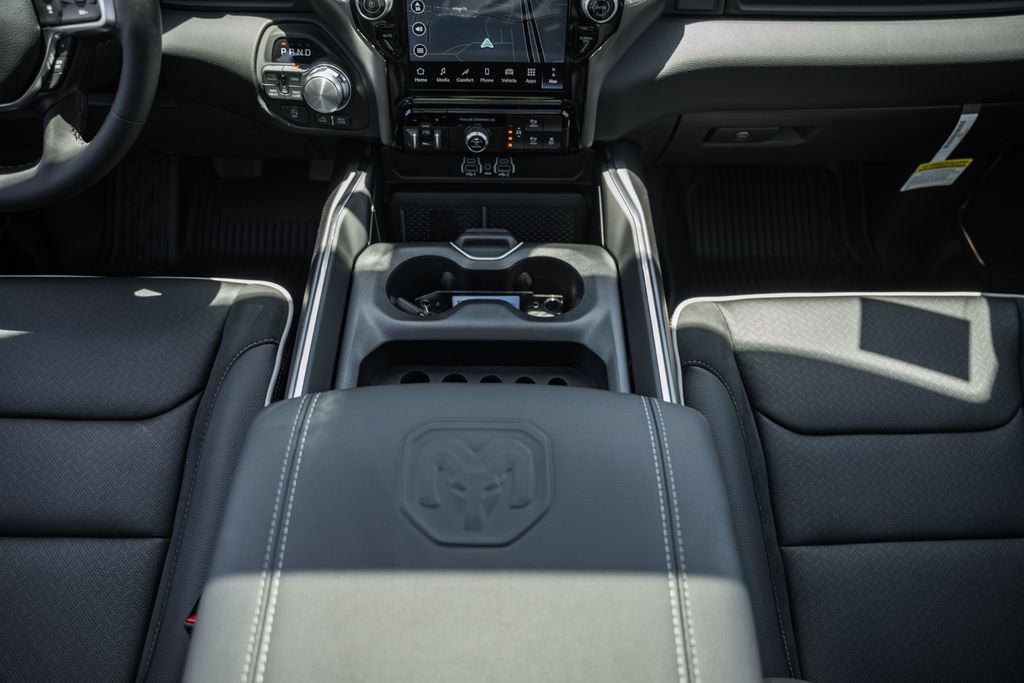 New 2026 RAM 1500 Laramie AWD/4WD image 34