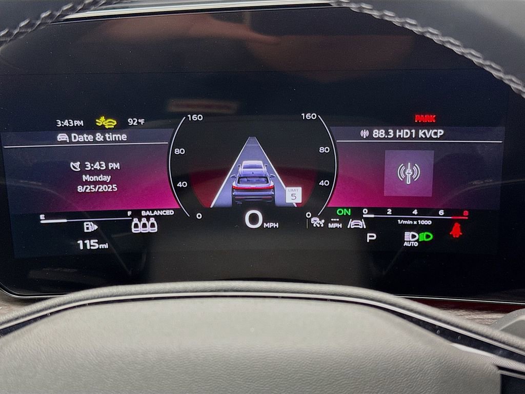 Used 2025 Audi Q5 Premium Plus w/ Premium Plus image 35