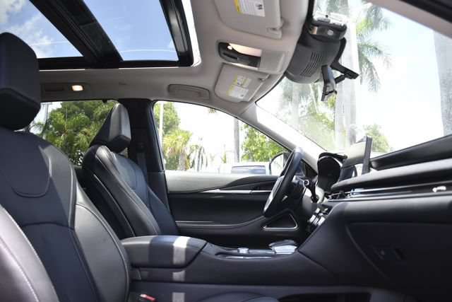 Used 2025 INFINITI QX60 Sensory w/ Vision Package AWD/4WD image 31