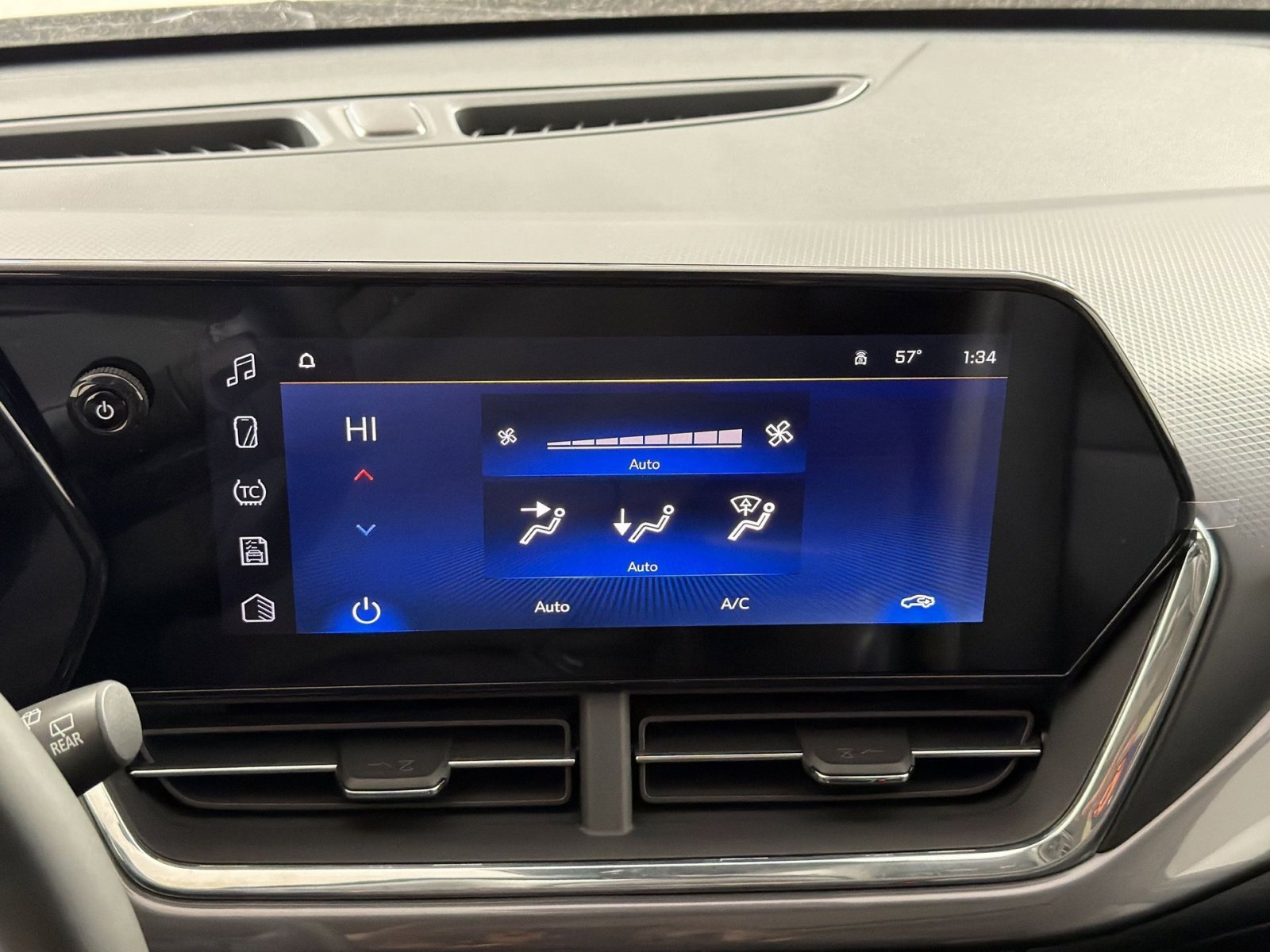 New 2026 Chevrolet Trax ACTIV w/ Sunroof Package image 20