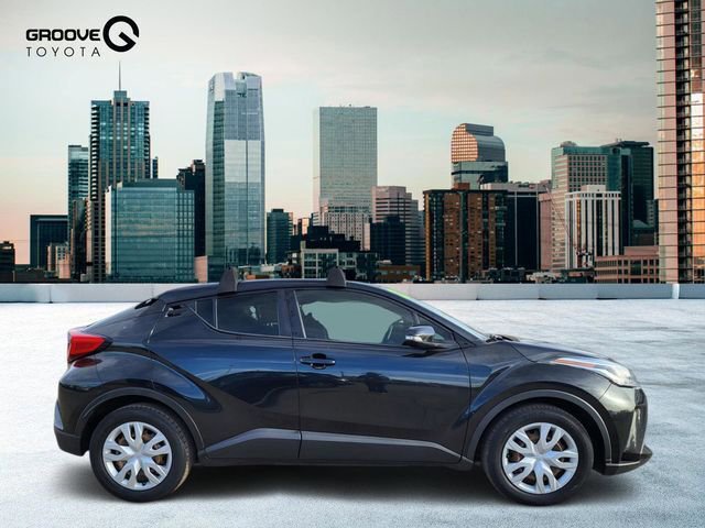 Used 2020 Toyota C-HR LE FWD image 8