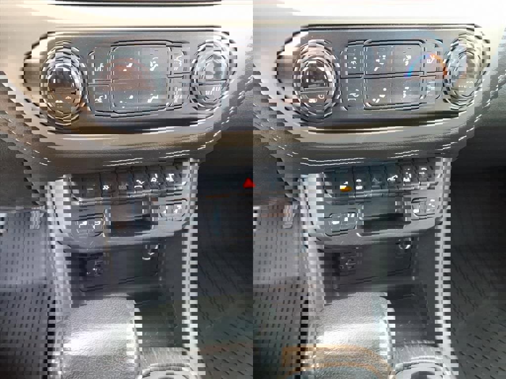 Used 2020 GMC Canyon Denali image 23