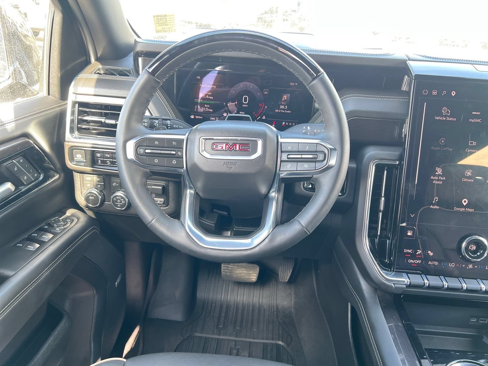 Used 2026 GMC Yukon XL Elevation AWD/4WD image 13