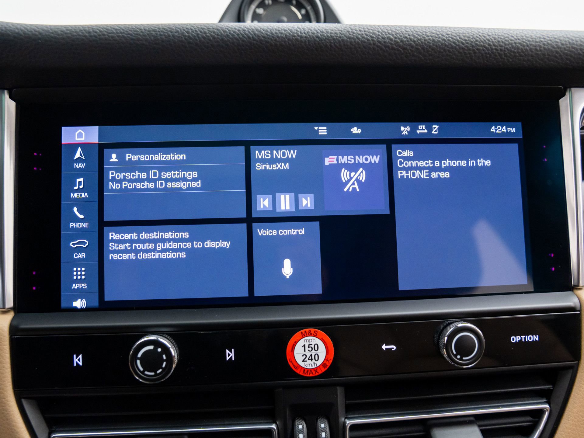 Certified 2023 Porsche Macan S image 23