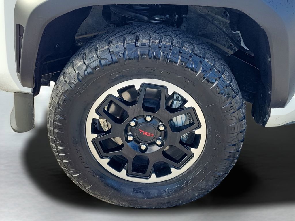 Certified 2025 Toyota Tacoma TRD Off-Road w/ TRD Off Road Premium Package AWD/4WD image 28