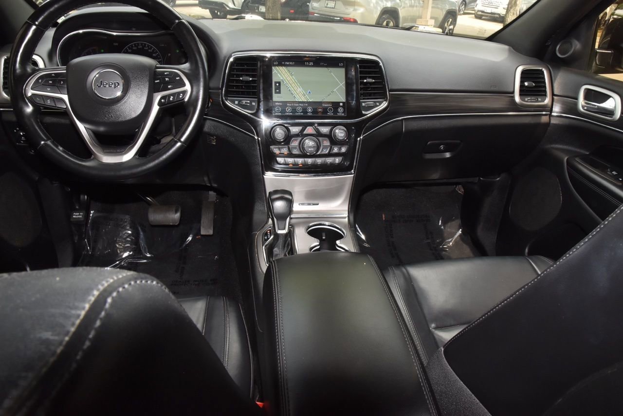 Used 2022 Jeep Grand Cherokee Limited image 16