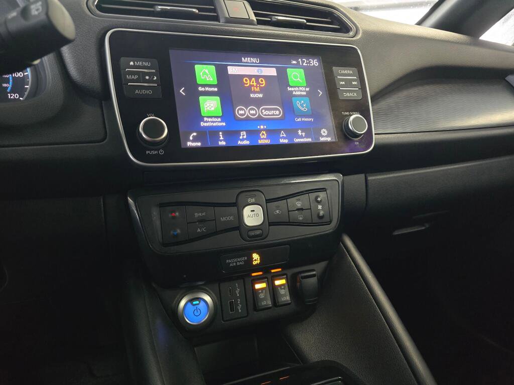 Used 2021 Nissan Leaf SV image 28