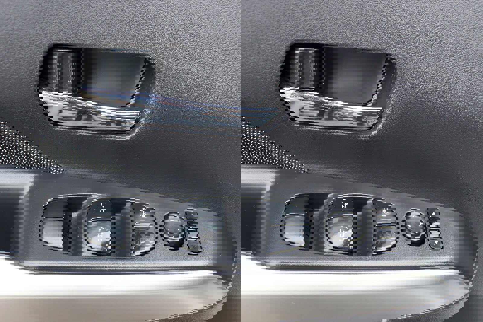 Used 2018 Nissan Kicks SV image 22