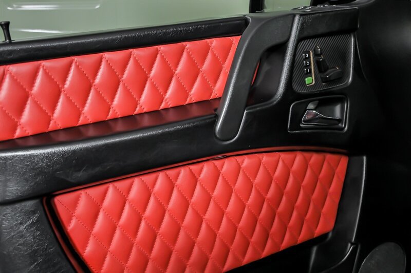 Used 2005 Mercedes-Benz G 55 AMG 4MATIC image 13