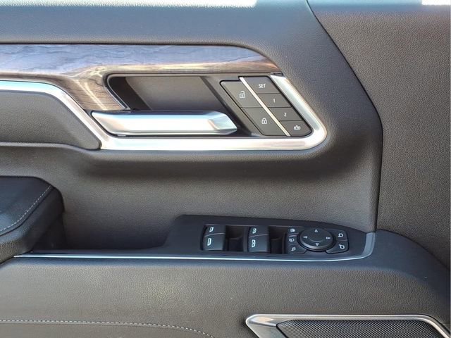 Used 2024 Chevrolet Silverado 2500 LTZ image 16