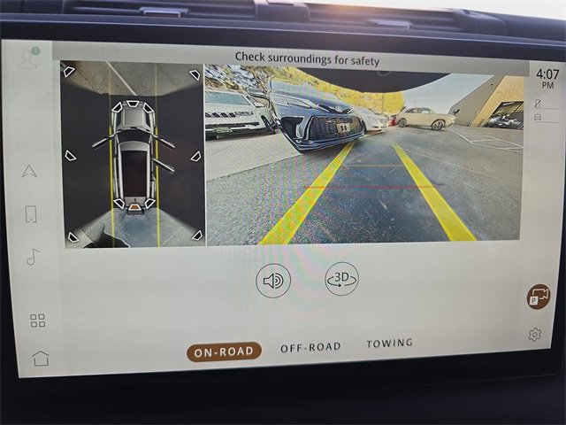 Used 2024 Land Rover Defender 130 X-Dynamic SE image 23