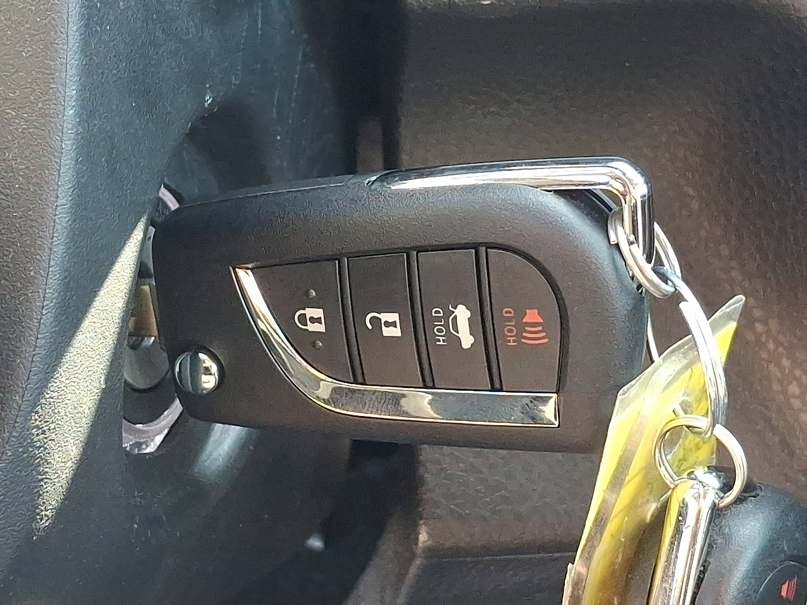 Certified 2023 Toyota Camry SE image 23