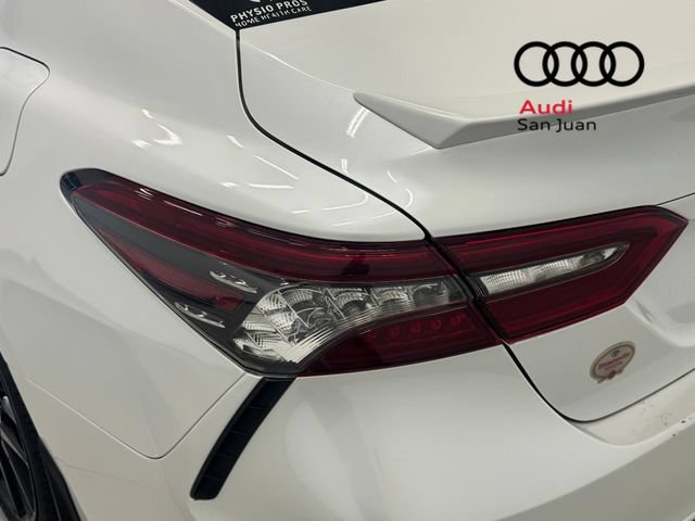 Used 2021 Toyota Camry XSE FWD image 9