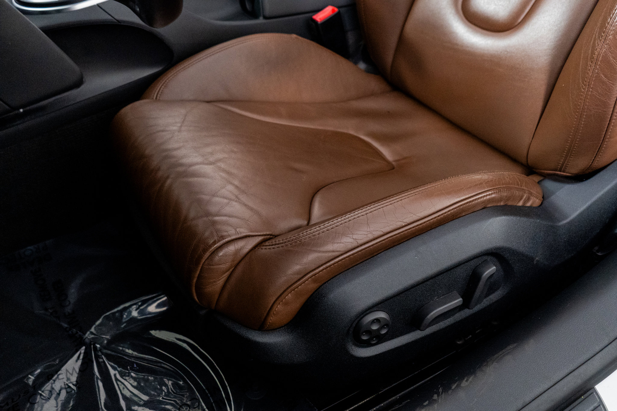 Used 2011 Audi R8 V8 image 28