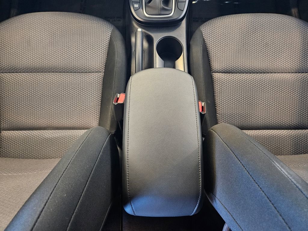 Used 2025 Kia Soul LX w/ LX Technology Package FWD image 20