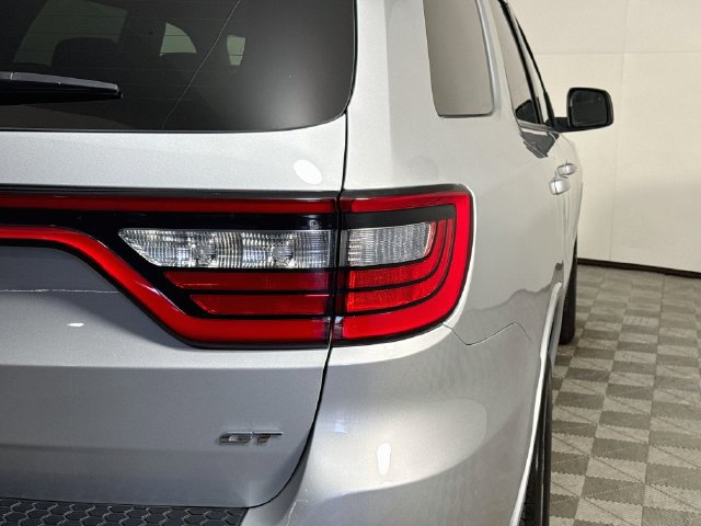 Used 2025 Dodge Durango GT RWD image 33