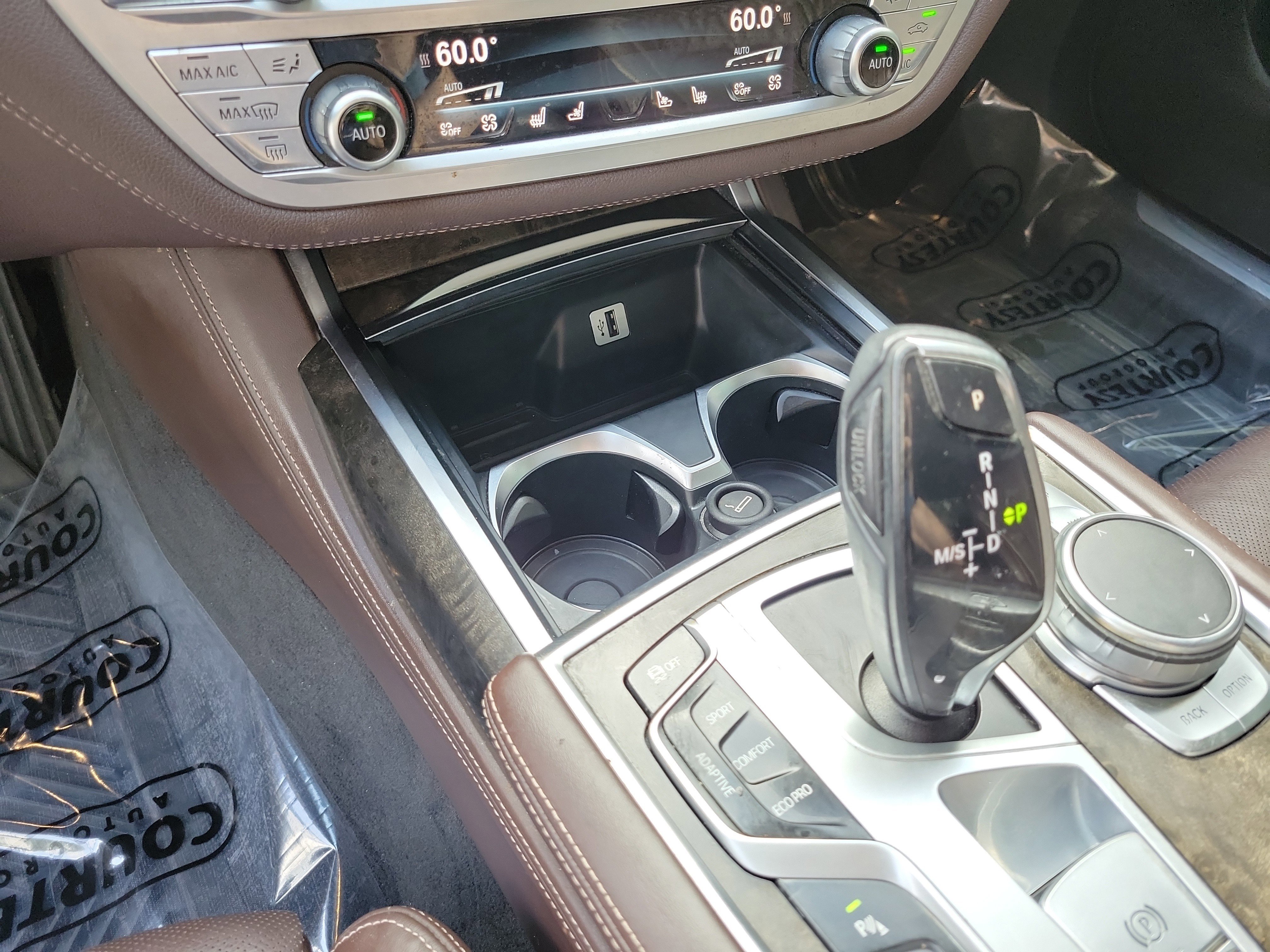 Used 2016 BMW 740i RWD image 14