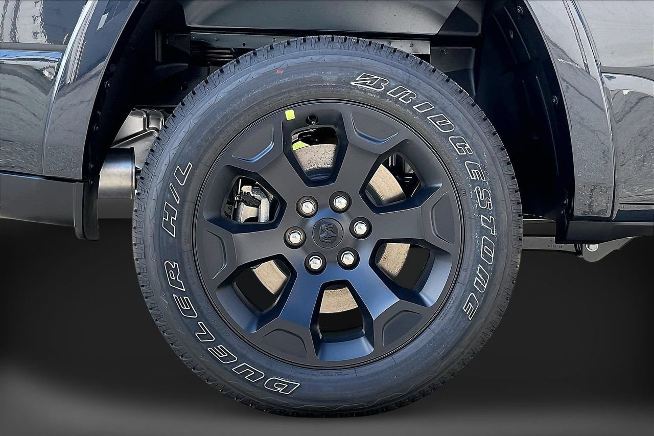New 2026 RAM 1500 Big Horn AWD/4WD image 31