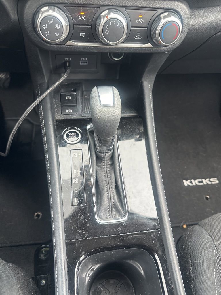 Certified 2024 Nissan Kicks SV w/ Exterior Package FWD image 6