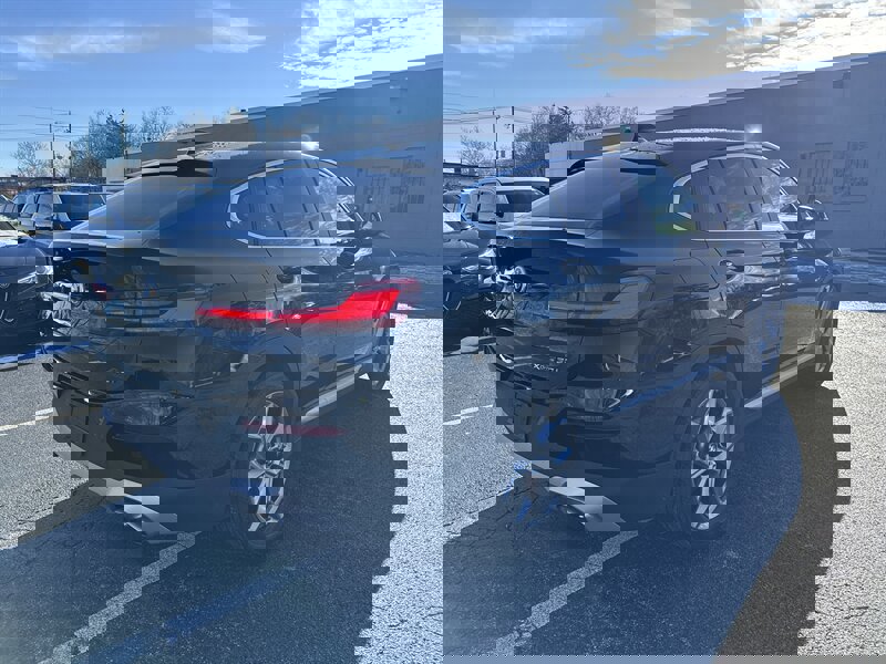 Used 2023 BMW X4 xDrive30i w/ Premium Package image 6