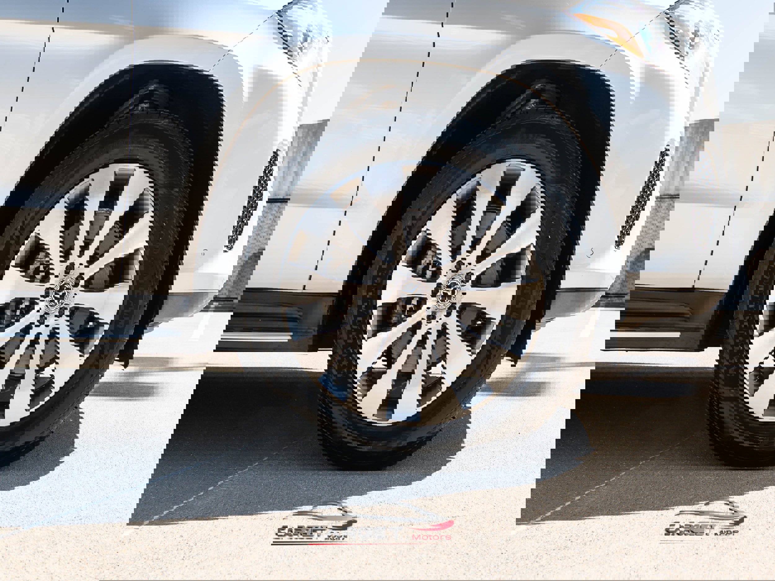 Used 2018 Mercedes-Benz GLS 450 4MATIC w/ Premium Package image 10