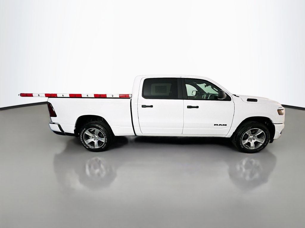 New 2026 RAM 1500 Express AWD/4WD image 8