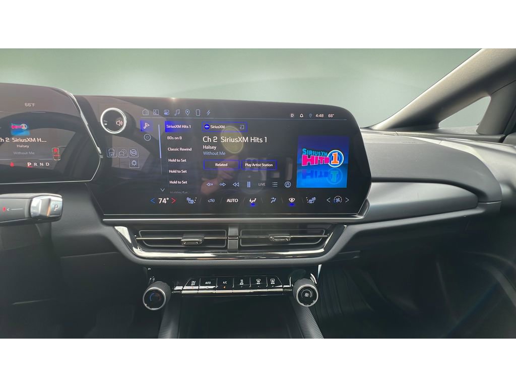 Certified 2024 Chevrolet Equinox EV RS AWD/4WD image 17