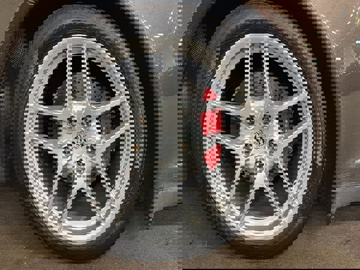 Used 2010 Porsche 911 Carrera 4S image 21