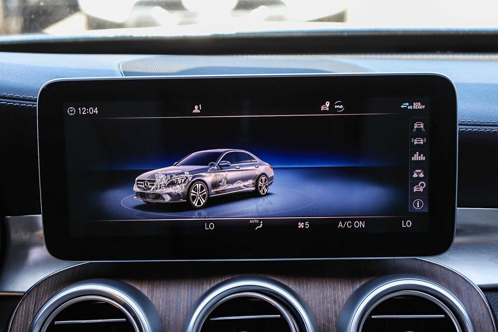 Used 2020 Mercedes-Benz C 300 Sedan image 13